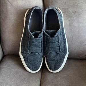 Blowfish Charcoal Slip-On Shoes